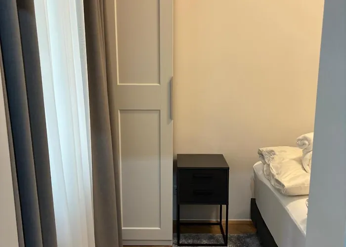 2 Bdr - Oasis, In The Heart Of * 维也纳