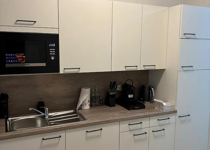 2 Bdr - Oasis, In The Heart Of *